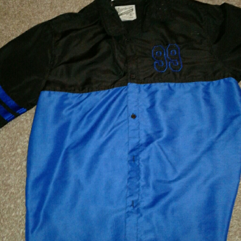 Shirts - Picture 3 of 3